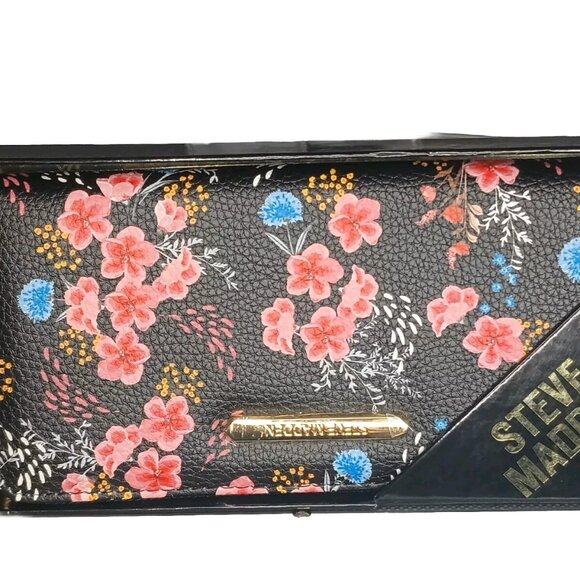 Steve Madden Other - Steve Madden Women's Floral Canvas Tri-fold Design Wallet - NEW